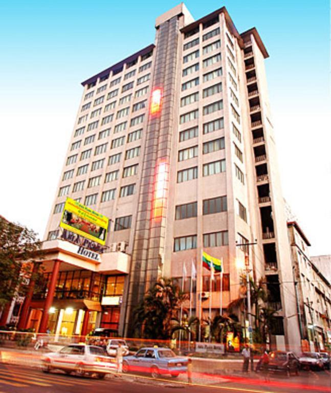 Asia Plaza Hotel Yangón Exterior foto